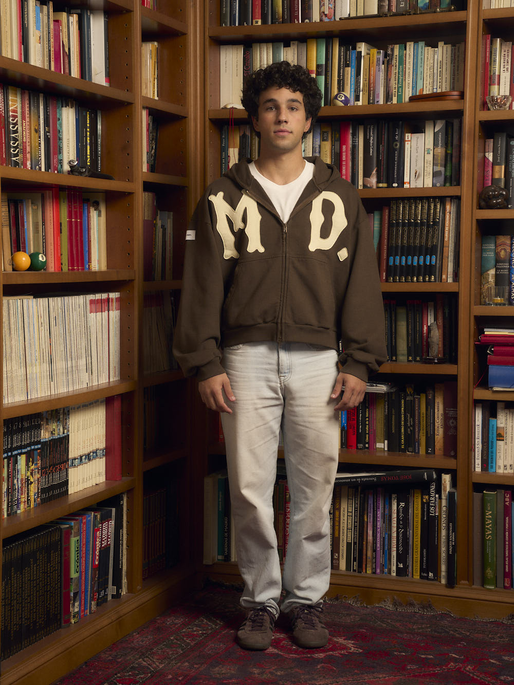 CIRCUS BROWN ZIP HOODIE