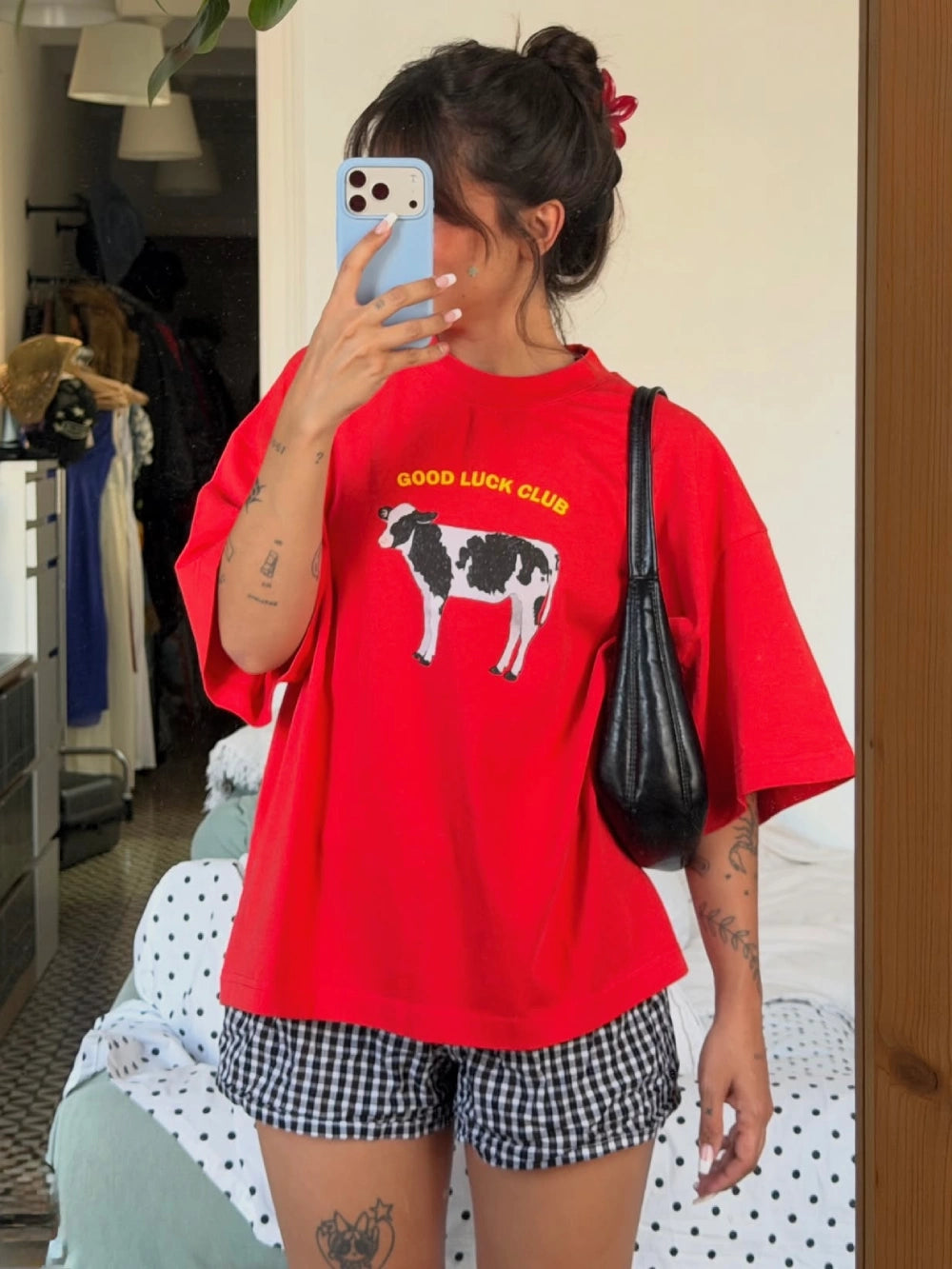 GOOD LUCK CLUB RED CROPPED TEE
